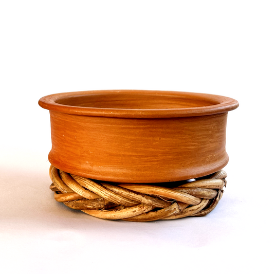 Clay Pot Bisale For Cooking And Serving Flat base 1Kg